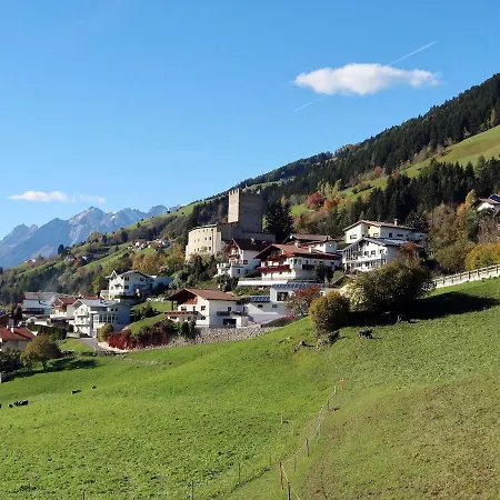 Vila Burg Biedenegg Mit Schlosscafe By Interhome