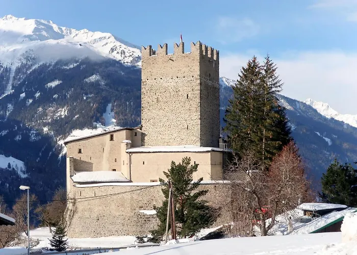 Burg Biedenegg Mit Schlosscafe By Interhome *