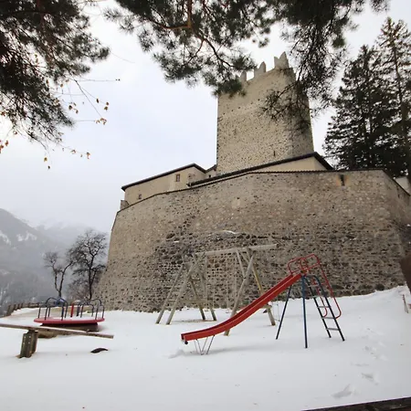 Burg Biedenegg Mit Schlosscafe By Interhome וילה Alterzoll