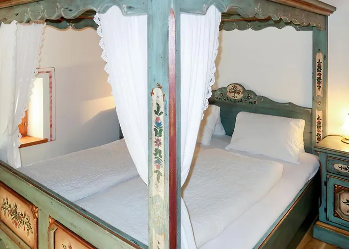 וילה Burg Biedenegg Mit Schlosscafe By Interhome *