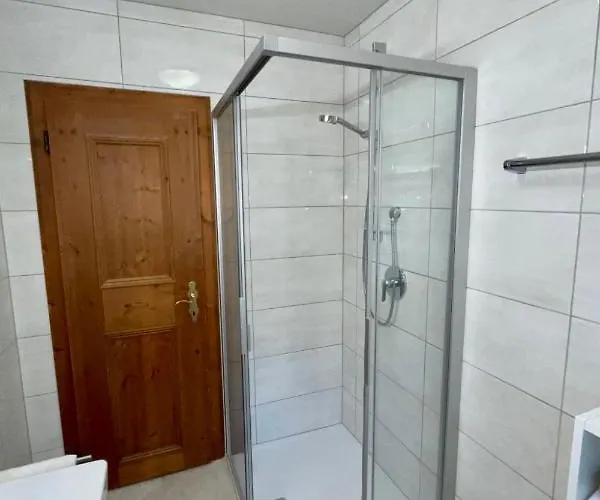 וילה Burg Biedenegg Mit Schlosscafe By Interhome *