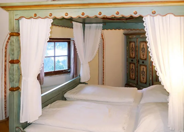 וילה Burg Biedenegg Mit Schlosscafe By Interhome