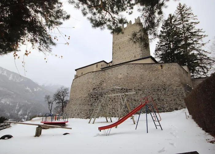 Burg Biedenegg Mit Schlosscafe By Interhome וילה Alterzoll